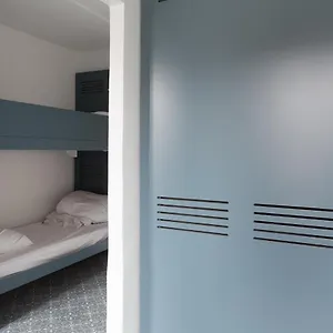 Untalented Hotel - Villette França