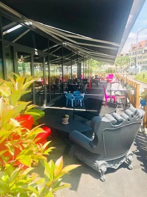 Ibis Styles Geneve Carouge Otel 3*,