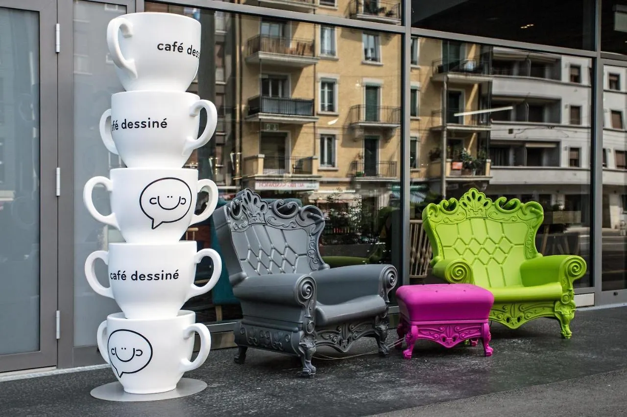 Ibis Styles Geneve Carouge Otel 3*,