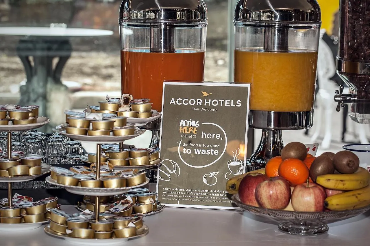 Ibis Styles Geneve Carouge Hotel